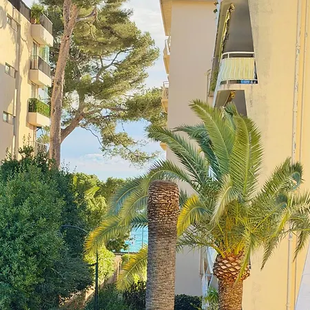 Vercors Next To The Sea & *